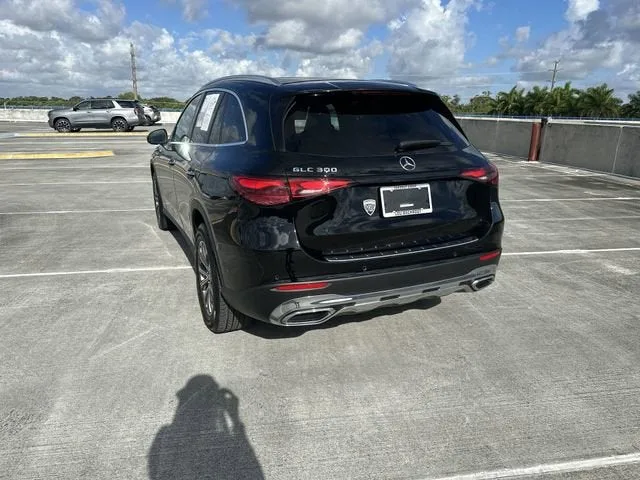2023 Mercedes-Benz GLC GLC 300 photo 36