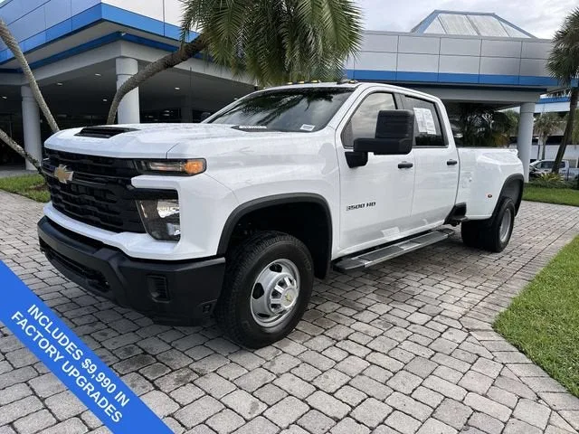 2026 Chevrolet Silverado 3500 HD WT DRW photo 21