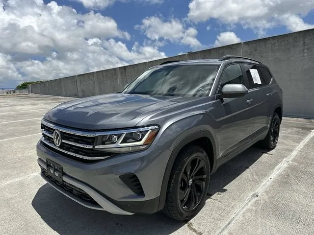 2022 Volkswagen Atlas 2.0T SE w/Technology photo 31