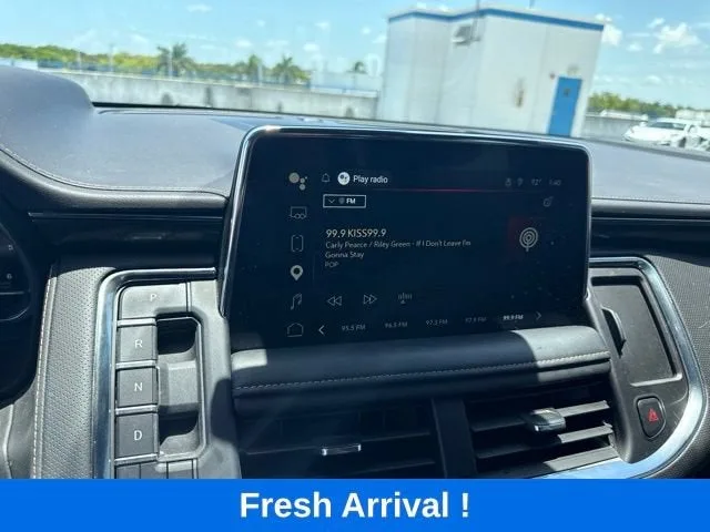 2023 GMC Yukon AT4 photo 6