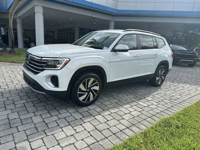 2024 Volkswagen Atlas 2.0T SE w/Technology photo 31
