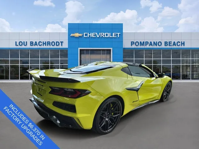 2023 Chevrolet Corvette Z06 3LZ photo 2