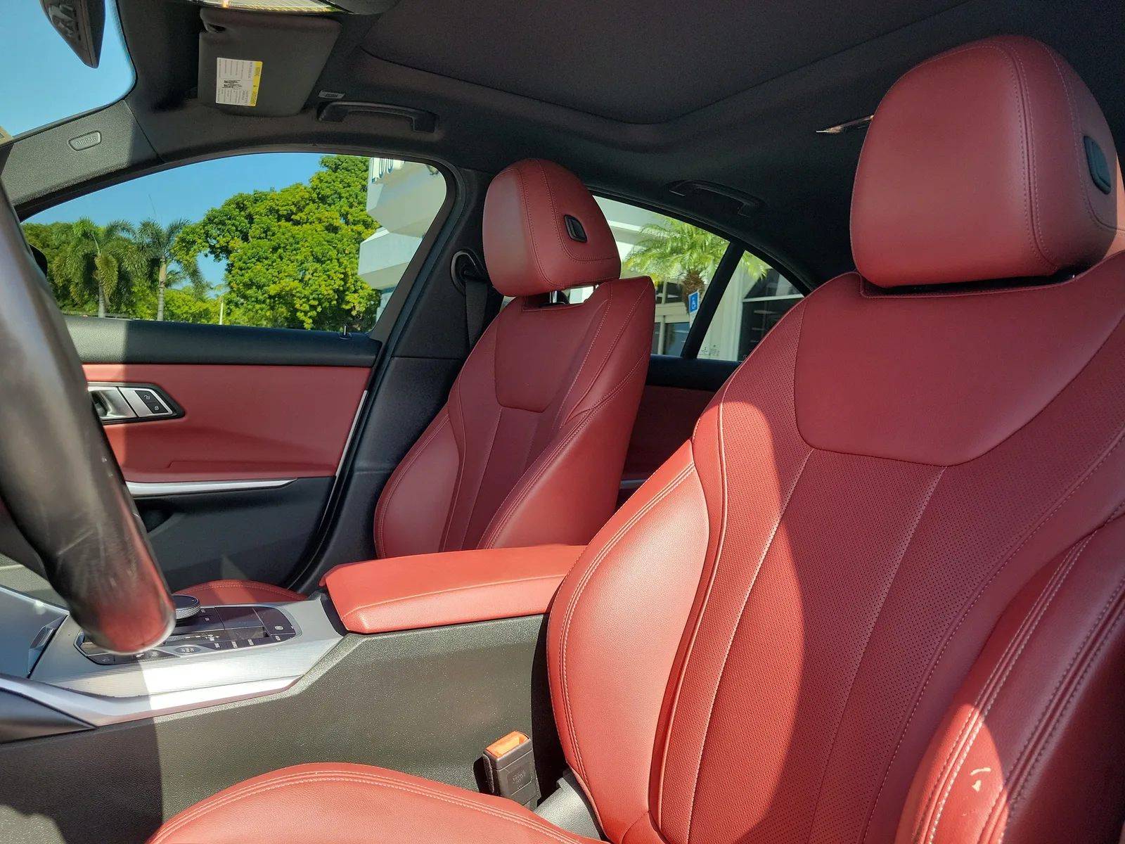 2022 BMW 3 Series 330i photo 22
