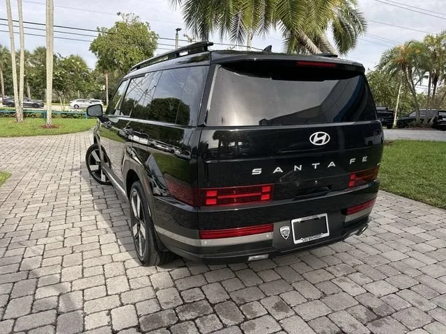 2024 Hyundai Santa Fe Limited photo 12