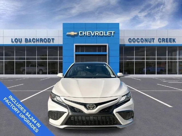 2023 Toyota Camry XSE photo 3