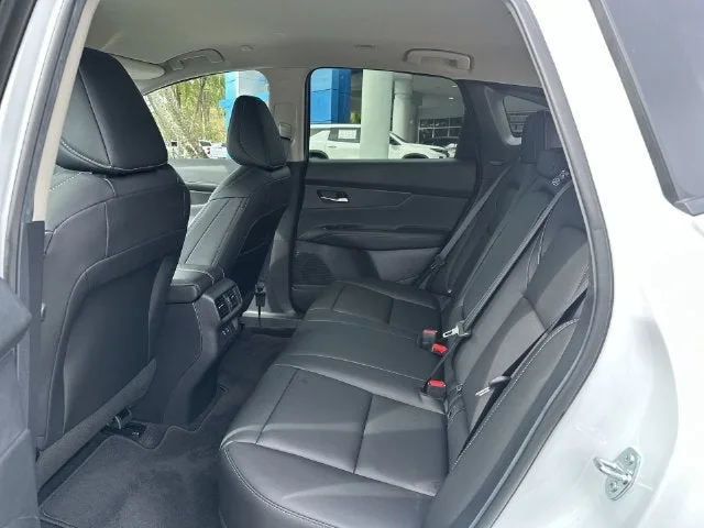 2025 Nissan Murano SV photo 27