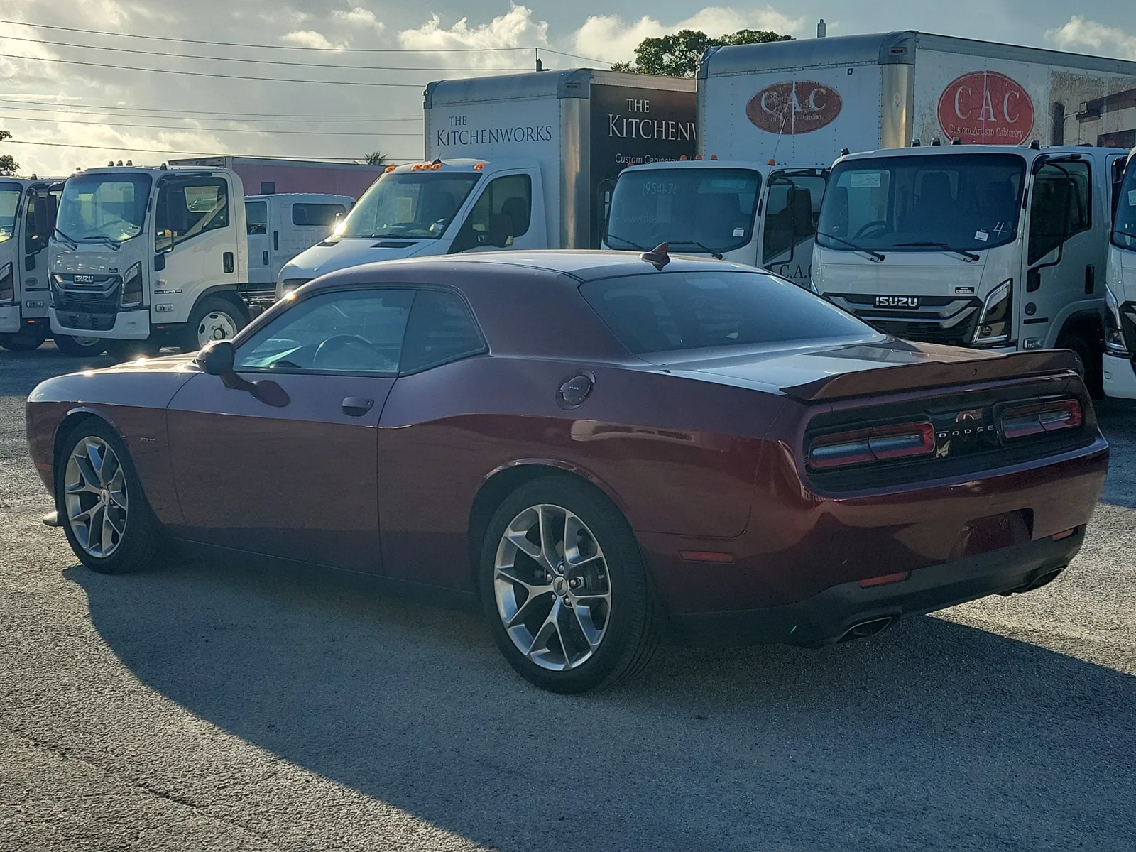 2019 Dodge Challenger R/T photo 3