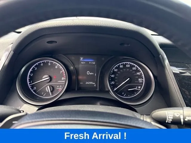 2021 Toyota Camry SE Nightshade photo 5