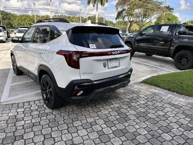 2024 Kia Seltos X-Line photo 35