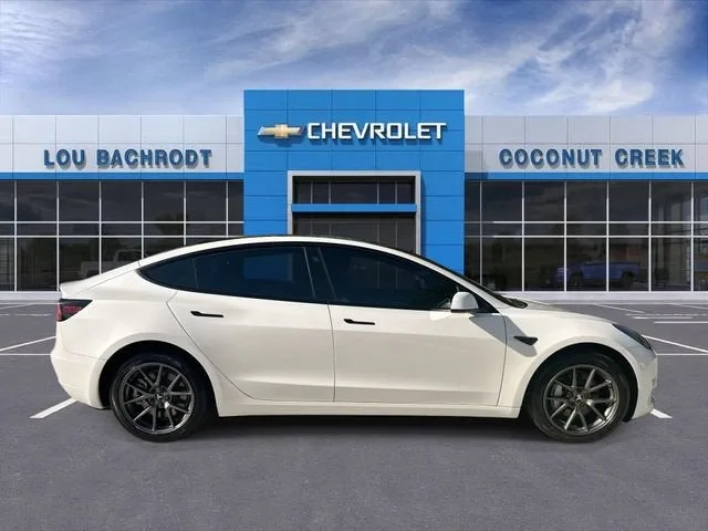 2023 Tesla Model 3 4DR RWD photo 9