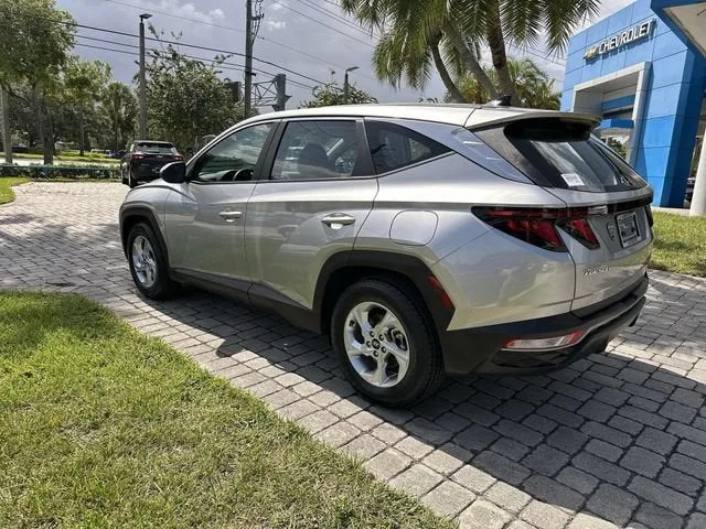 2024 Hyundai Tucson SE photo 32