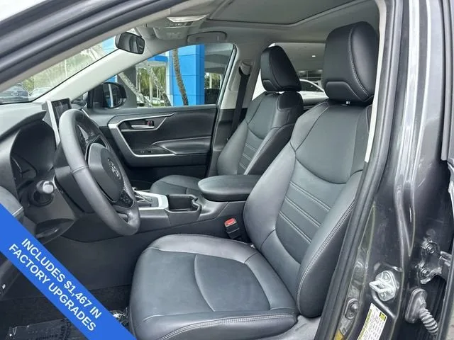 2024 Toyota RAV4 XLE Premium photo 30