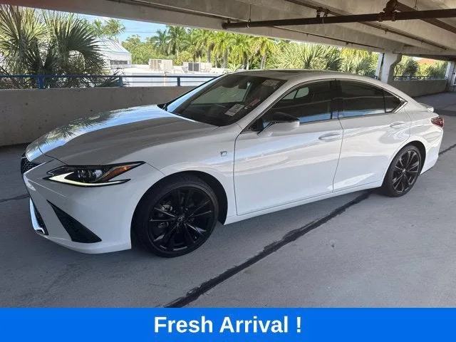 2023 Lexus ES