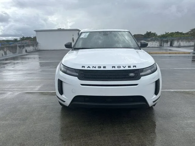 2024 Land Rover Range Rover Evoque Core S photo 39