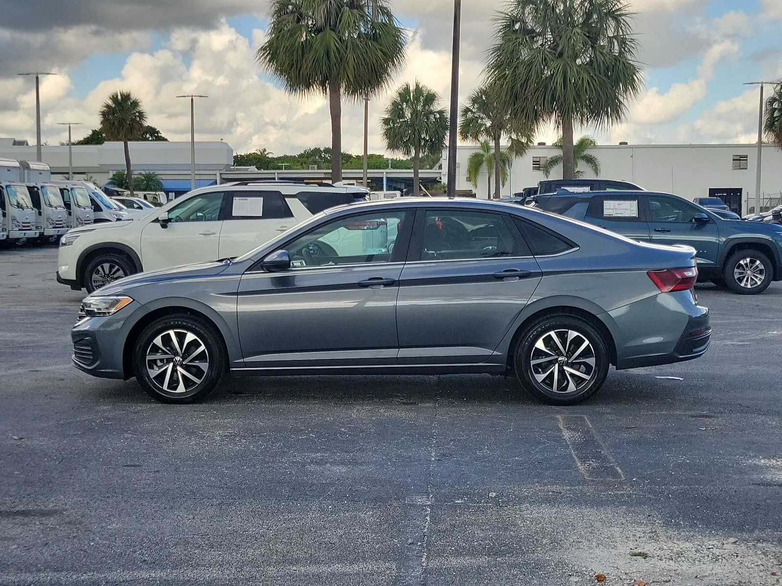 2023 Volkswagen Jetta S photo 6