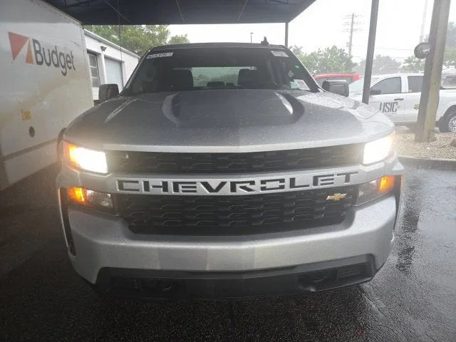2022 Chevrolet Silverado 1500 LTD Custom photo 6