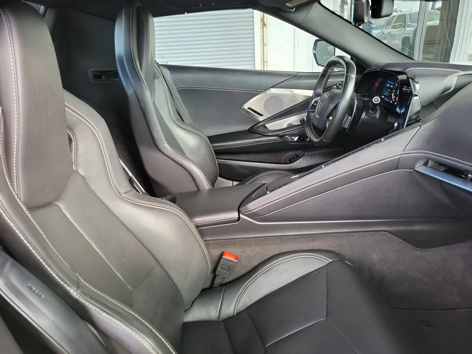 2024 Chevrolet Corvette Stingray 2LT photo 7