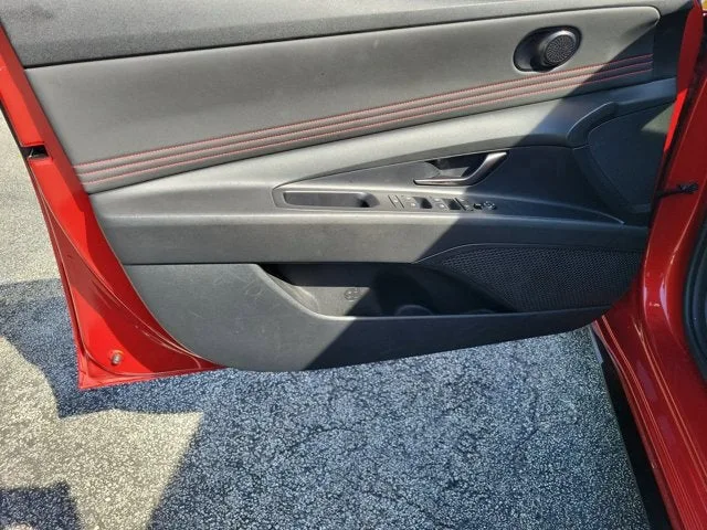 2021 Hyundai Elantra N Line photo 22