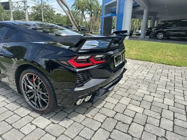 2023 Chevrolet Corvette Stingray 2LT photo 12