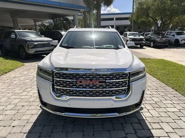 2021 GMC Acadia Denali photo 18