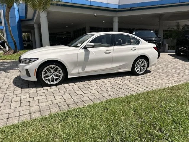 2025 BMW 3 Series 330i photo 31