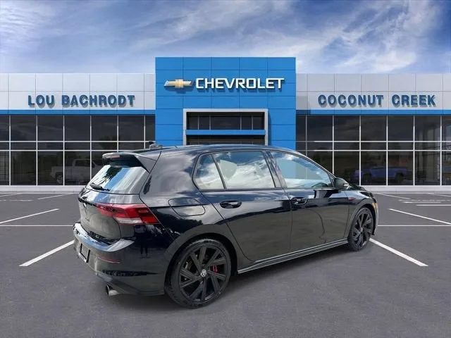 2023 Volkswagen Golf GTI SE photo 8
