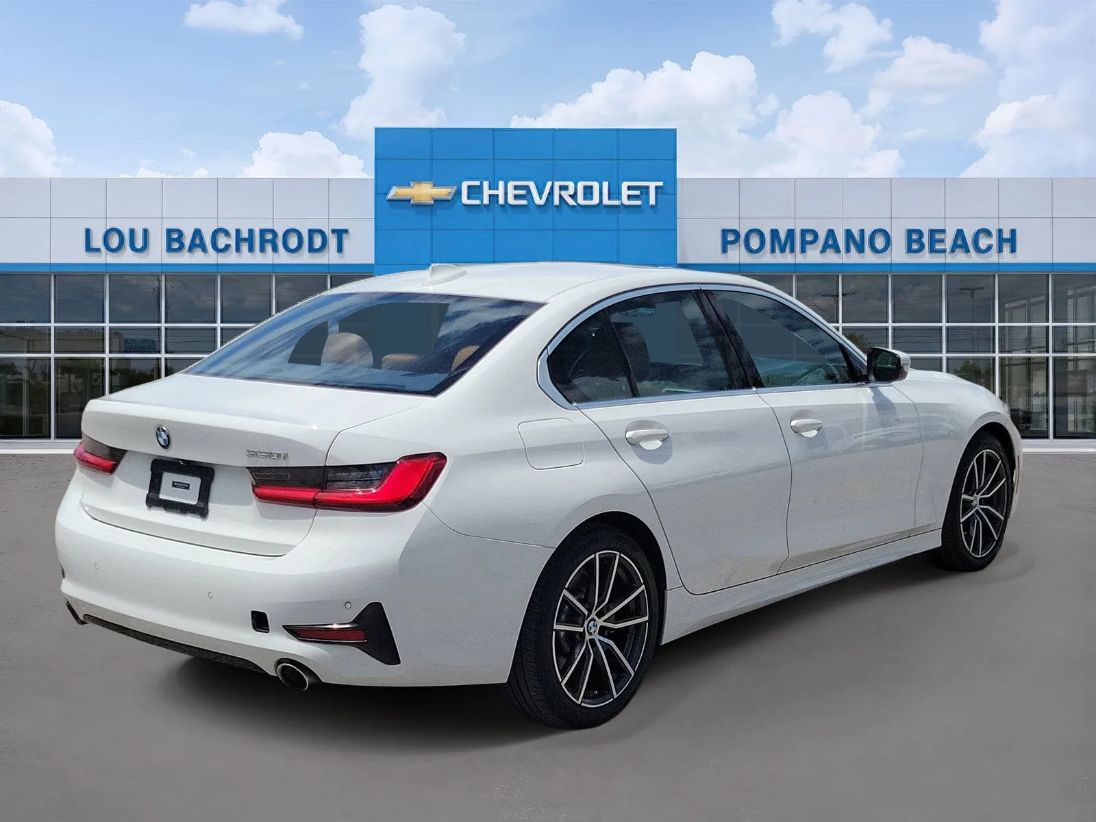 2020 BMW 3 Series 330i photo 3