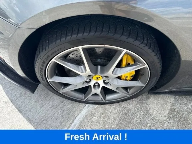 2010 Ferrari California 2DR CONV photo 17