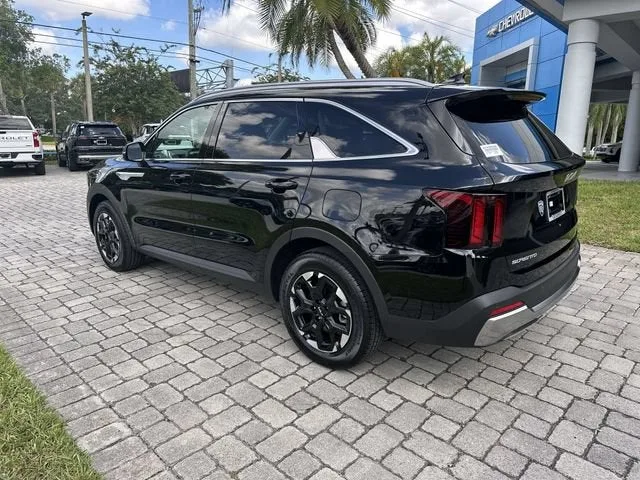 2026 Kia Sorento S photo 32