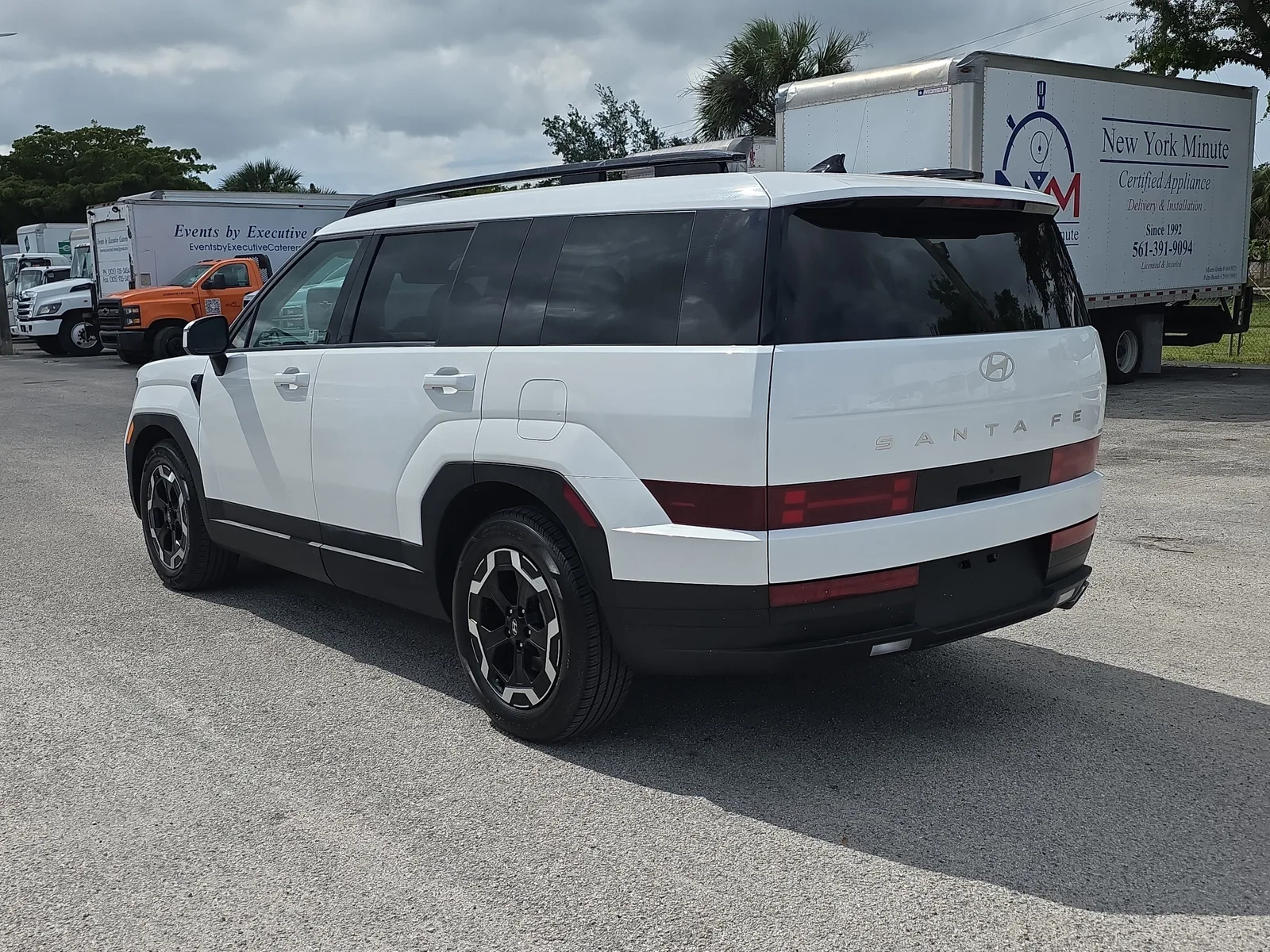 2024 Hyundai Santa Fe SEL photo 5