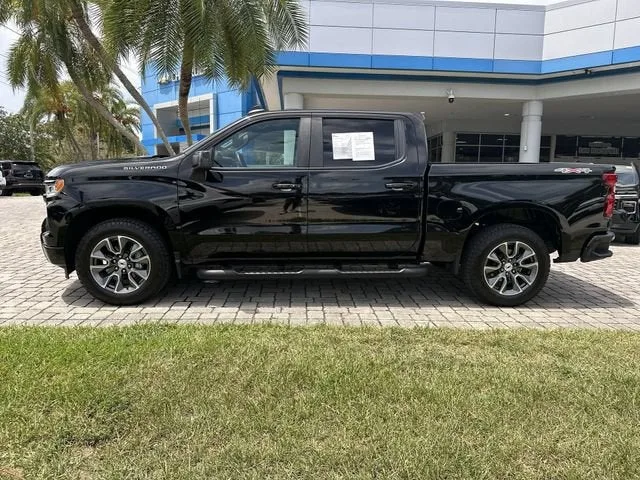 2023 Chevrolet Silverado 1500 RST photo 33
