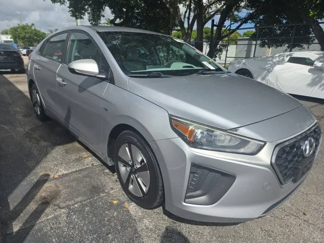2020 Hyundai Ioniq Hybrid Blue photo 3