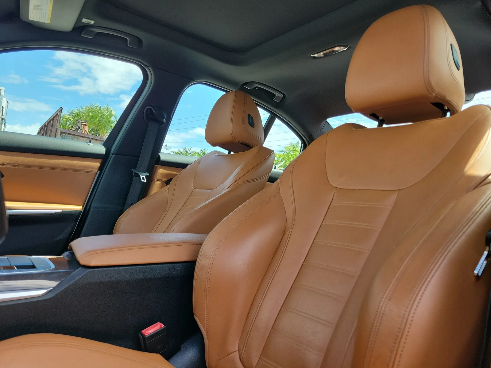 2020 BMW 3 Series 330i photo 21