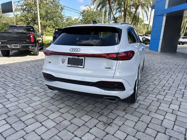 2025 Audi Q5 Prestige photo 37