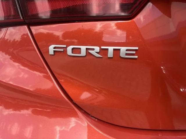 2024 Kia Forte LXS photo 39