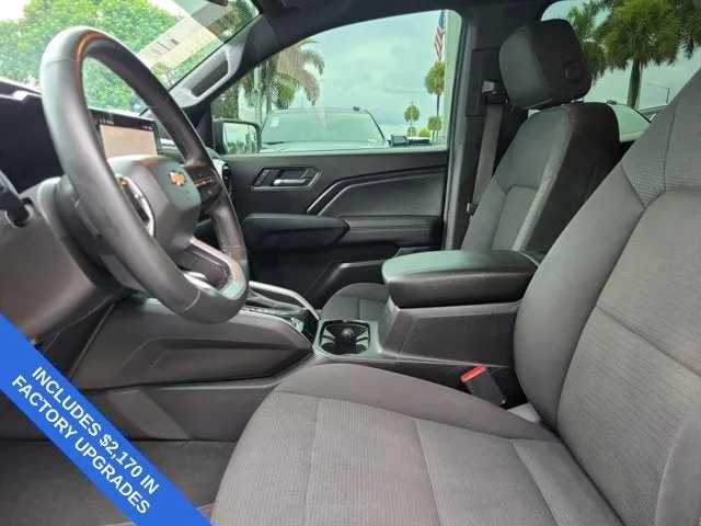 2024 Chevrolet Colorado LT photo 21