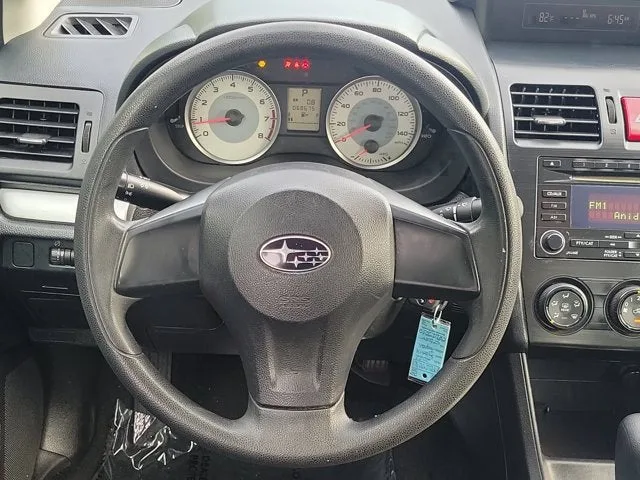 2012 Subaru Impreza Sedan 2.0i photo 17