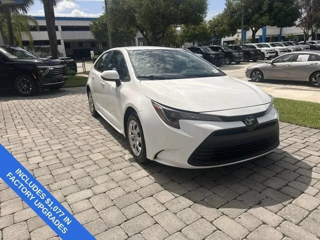 2024 Toyota Corolla LE photo 16