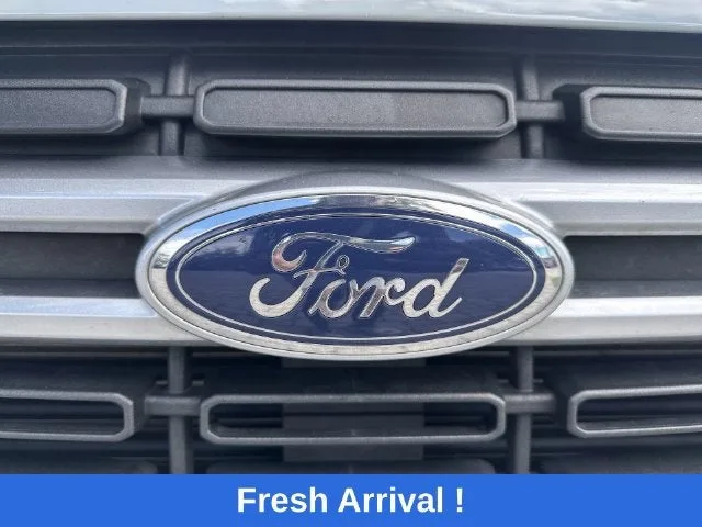 2023 Ford Maverick XL photo 10