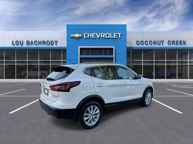 2022 Nissan Rogue Sport SV photo 8