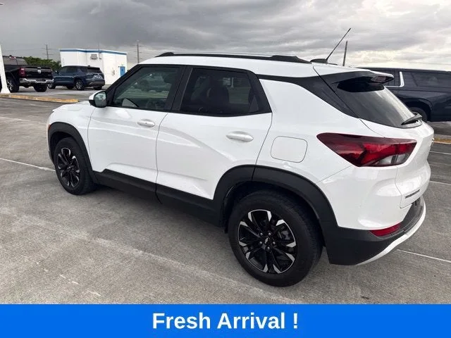 2023 Chevrolet Trailblazer LT photo 17