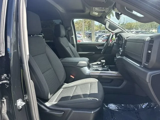 2023 Chevrolet Silverado 1500 LT Trail Boss photo 29