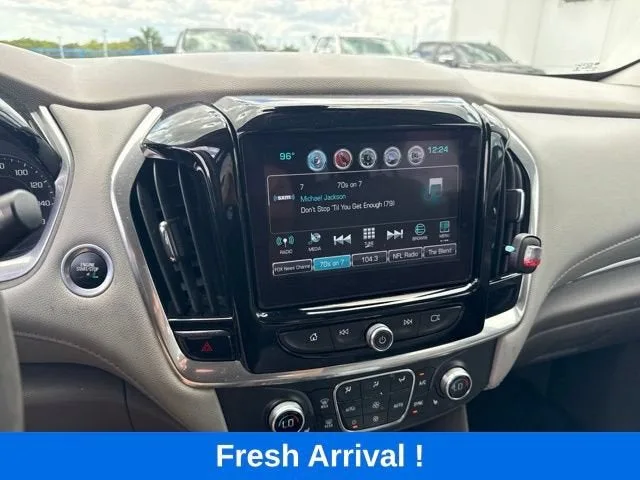 2019 Chevrolet Traverse LT Leather photo 7