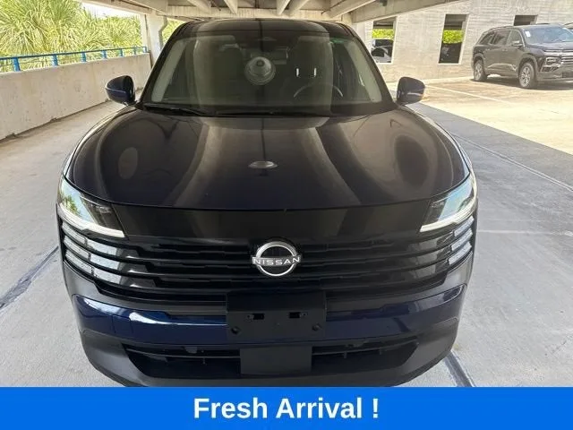 2025 Nissan Kicks SV photo 15