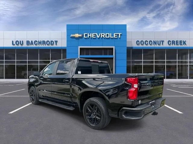 2024 Chevrolet Silverado 1500 RST photo 6