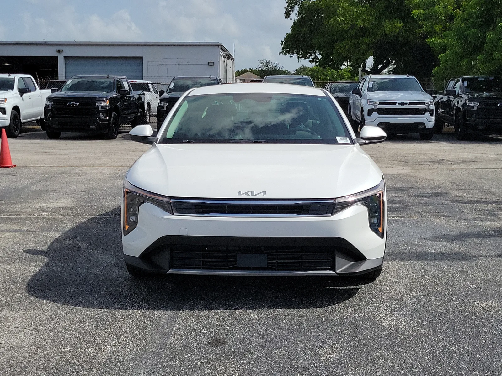 2025 Kia K4 EX photo 8