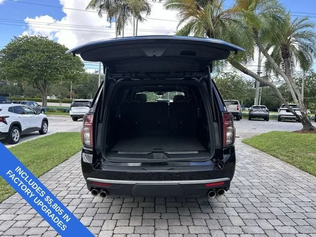 2024 Chevrolet Suburban High Country photo 28
