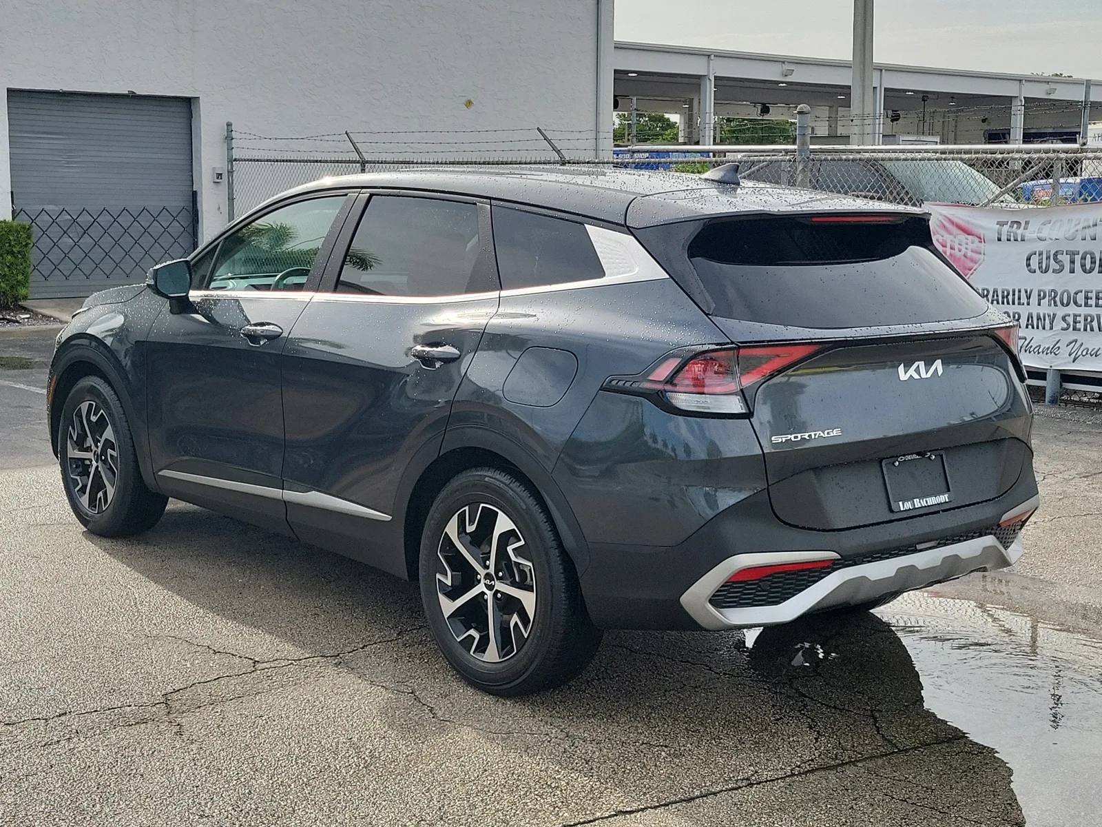 2023 Kia Sportage EX photo 5