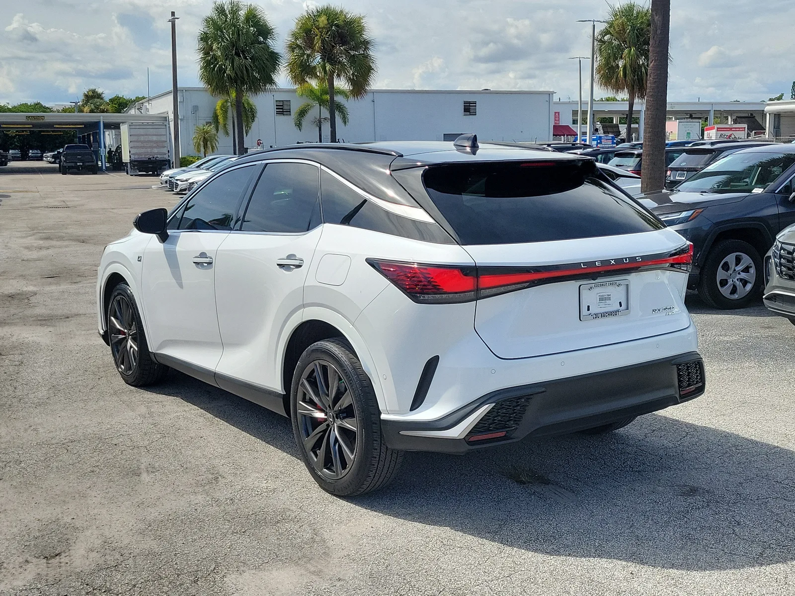 2023 Lexus RX RX 350 photo 5