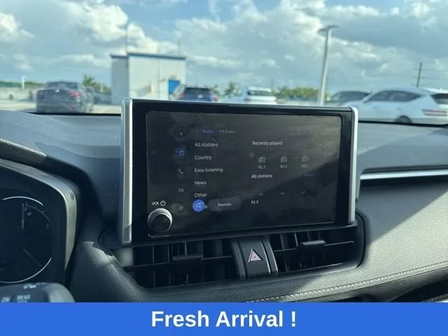 2024 Toyota RAV4 LE photo 7